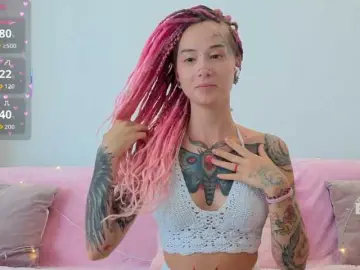Anuskatz  live sex cam