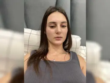 Assiyaa  live sex cam