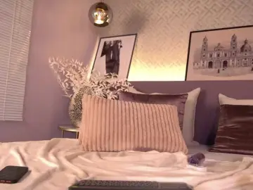 ElleDiane  live sex cam