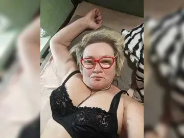 Machenka1  live sex cam