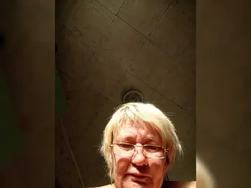 Machenka1  live sex cam