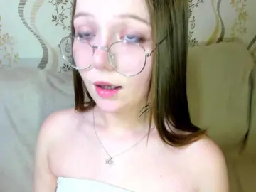 MelMooon  live sex cam