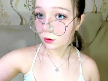 MelMooon  live sex cam