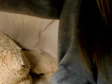 MelMooon  live sex cam