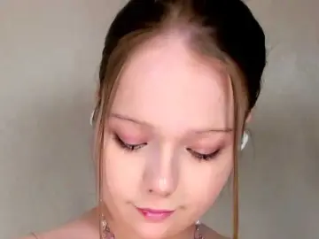 MelMooon  live sex cam