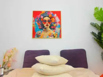 NicolleLexxy  live sex cam