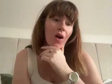 REDHEADROSIE  live sex cam