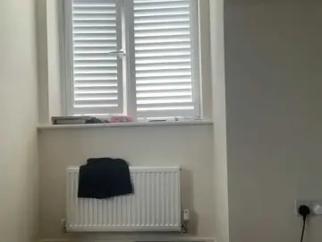 REDHEADROSIE  live sex cam