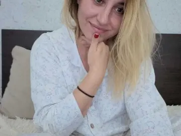 Abby666  live sex cam