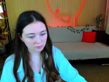 AlluringLookk  live sex cam