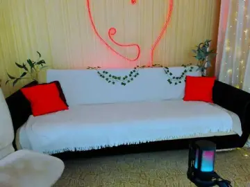 AlluringLookk  live sex cam