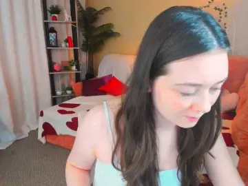 AlluringLookk  live sex cam