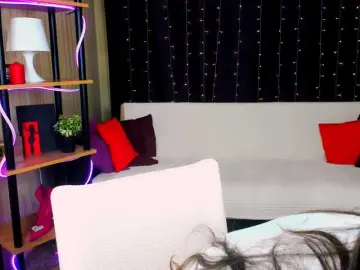 AlluringLookk  live sex cam