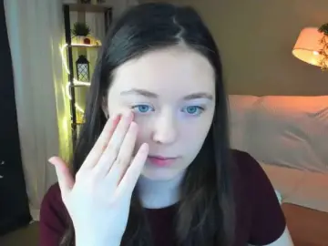 AlluringLookk  live sex cam