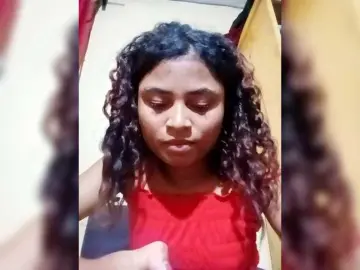 Carennehot2  live sex cam