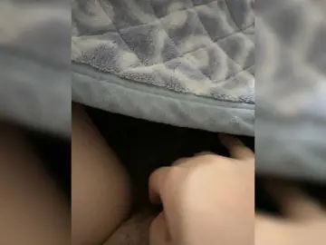 Darinaray9  live sex cam