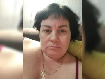 EvaShiny  live sex cam