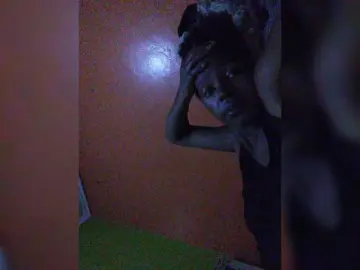 Kishadeja  live sex cam