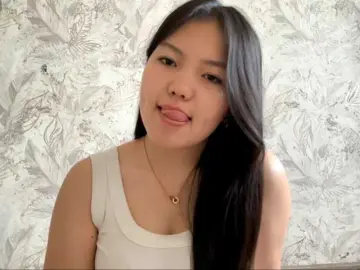 MagdalenaAlouf  live sex cam