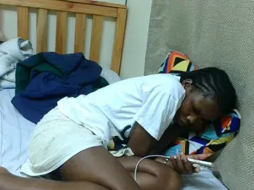 Malibhu  live sex cam