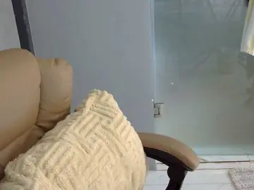 MariaLeteciaFilipina  live sex cam