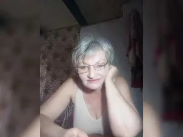 NikaGold45  live sex cam