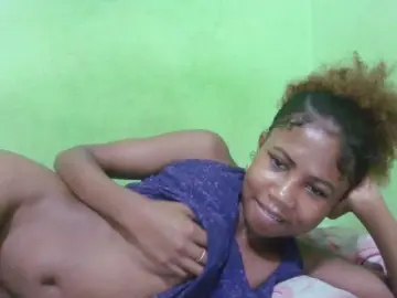 Sylvia6  live sex cam