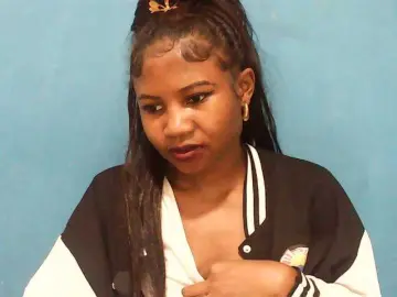 Sylvia6  live sex cam