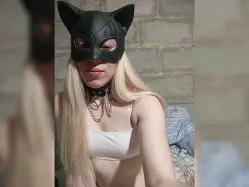 Veloria11  live sex cam
