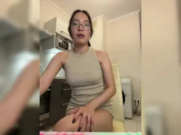 Kisik258  live sex cam