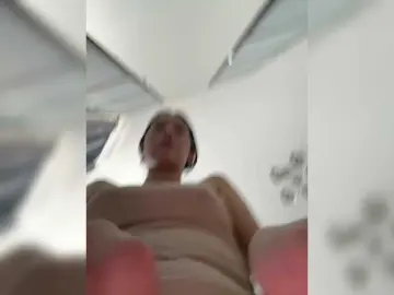 Kisik258  live sex cam