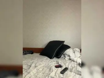 Kisik258  live sex cam