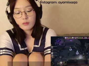 Kisik258  live sex cam