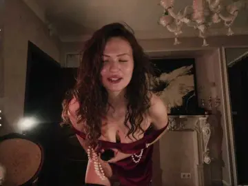 Ninilina  live sex cam