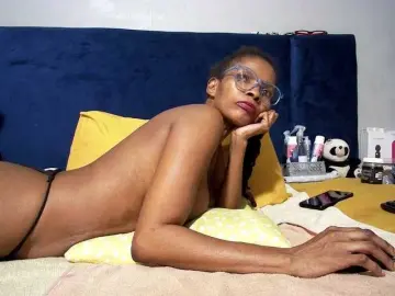 Ntombie  live sex cam
