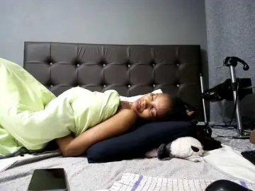Ntombie  live sex cam