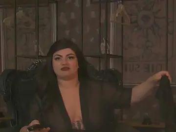 VeronaNoct  live sex cam