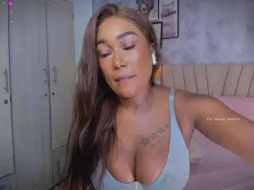 Alessia20  live sex cam