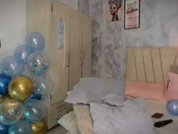 Alessia20  live sex cam