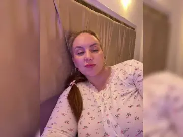 Cherryygirl  live sex cam