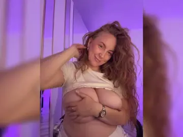 Cherryygirl  live sex cam