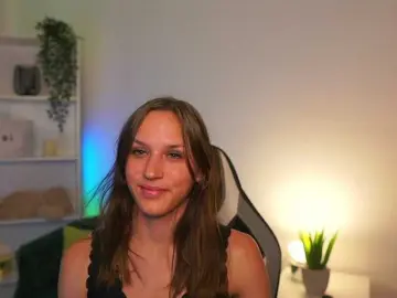 Kellycutie18  live sex cam