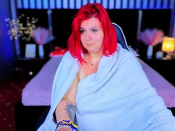 BettyDark  live sex cam