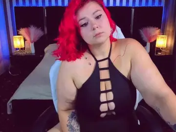 BettyDark  live sex cam