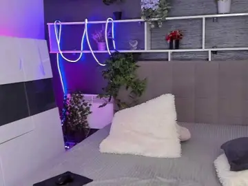 ChristyBrooks  live sex cam