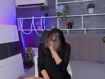 ChristyBrooks  live sex cam