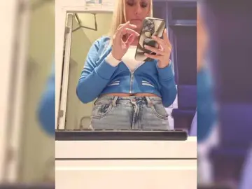 DeviousAngel  live sex cam