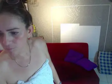 LINA-CLARK  live sex cam