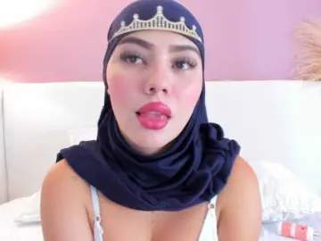 Saandy  live sex cam