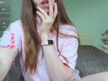 TaryaTaylor  live sex cam